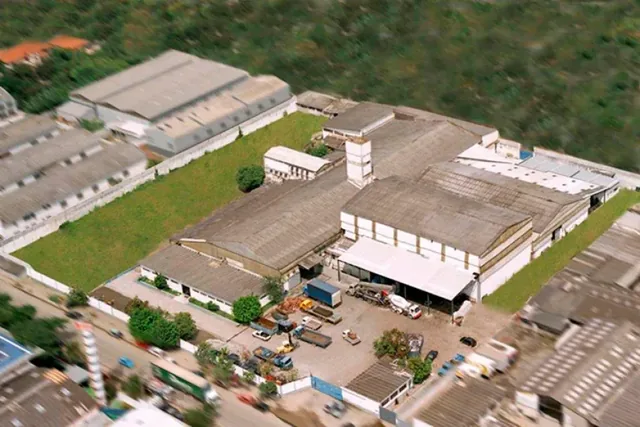 Vista aérea da unidade industrial da Mafer Grade em Guarulhos